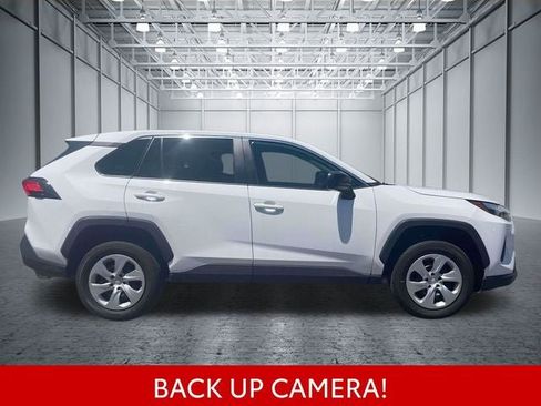 Certified 2024 Toyota RAV4 LE AWD/4WD image 5