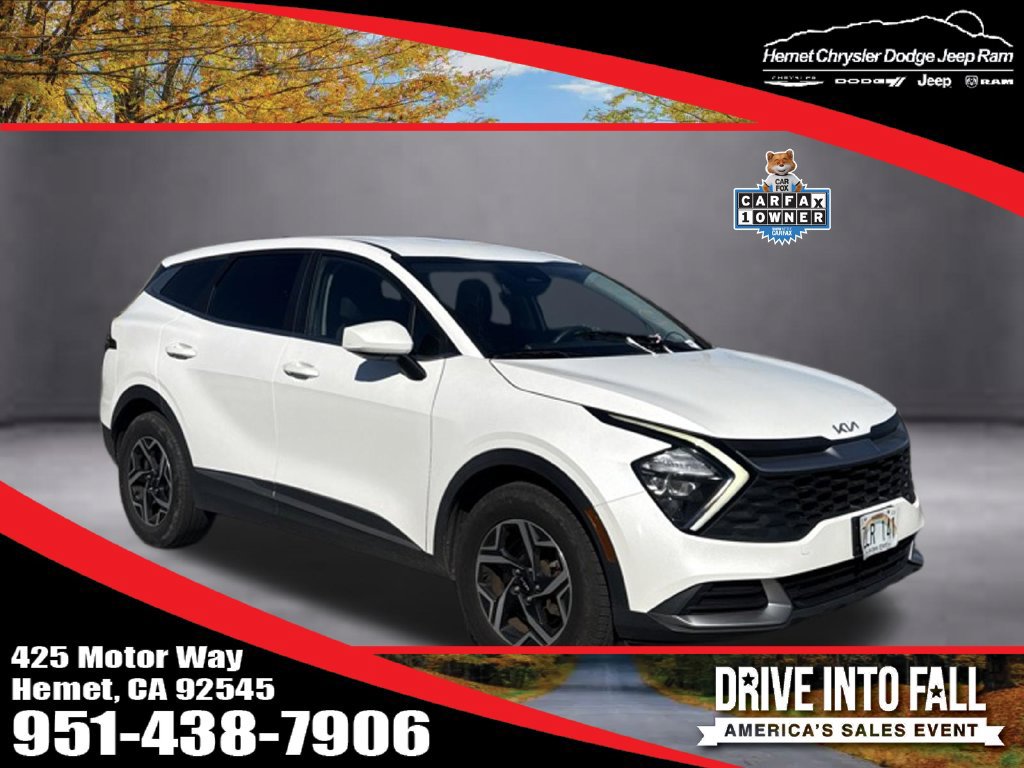 Used 2023 Kia Sportage LX FWD image 1