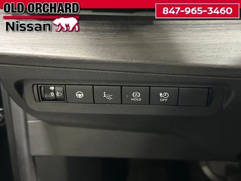 Used 2024 Nissan Ariya AWD image 21