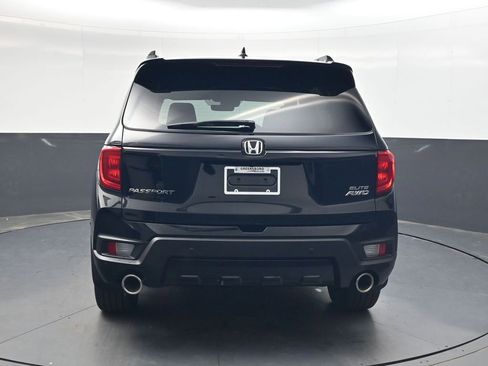 Used 2024 Honda Passport Black Edition image 5