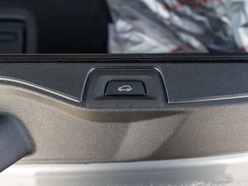 Used 2026 BMW X5 xDrive40i image 13