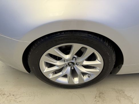 Used 2013 Hyundai Genesis 2.0T RWD image 8