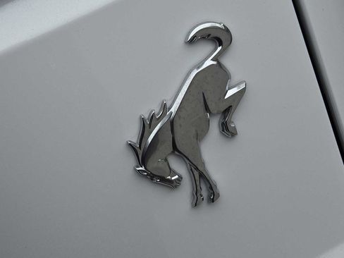 Used 2025 Ford Bronco Outer Banks image 11