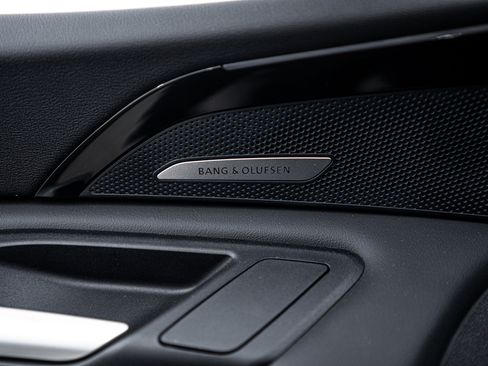 New 2025 Audi Q5 2.0T Premium Plus image 14