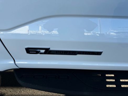 New 2026 Ford F350 XLT w/ FX4 Off-Road Package image 12