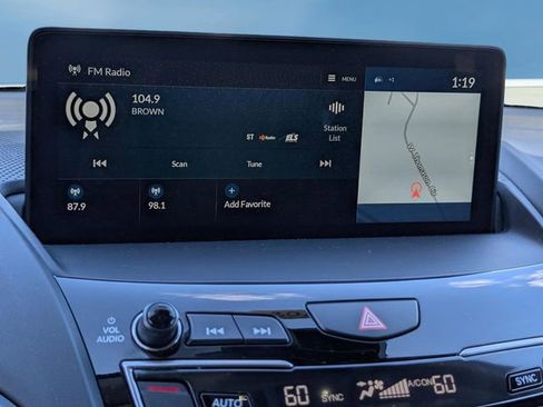 Used 2025 Acura RDX SH-AWD w/ Advance Package image 23