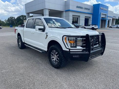 Used 2022 Ford F150 Lariat w/ Trailer Tow Package AWD/4WD image 9
