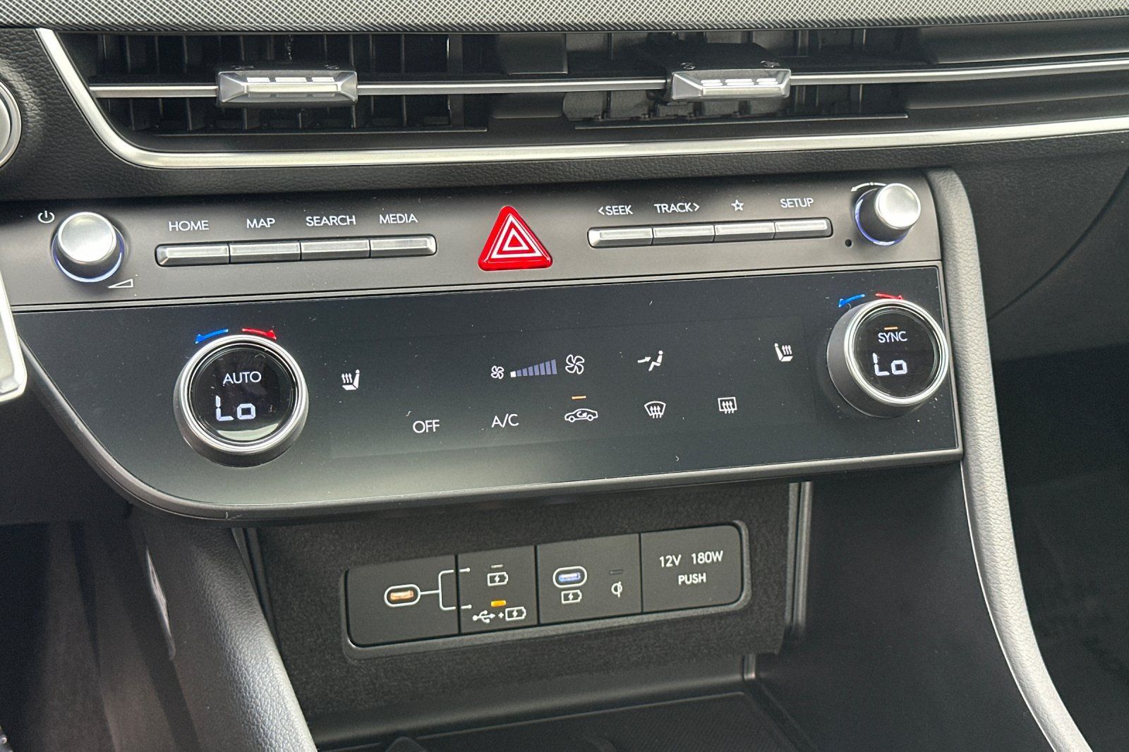 Certified 2025 Hyundai Sonata SEL FWD image 20
