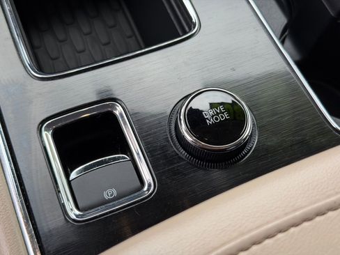 Used 2023 Lincoln Aviator AWD w/ Elements Package image 26
