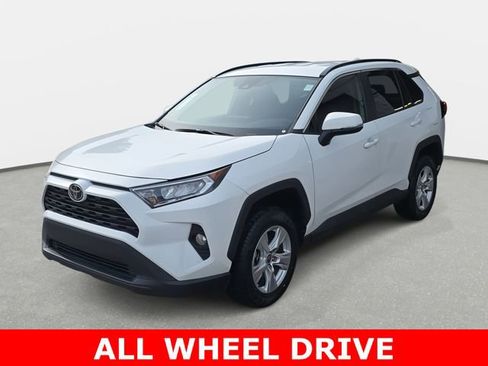 Used 2021 Toyota RAV4 XLE image 37