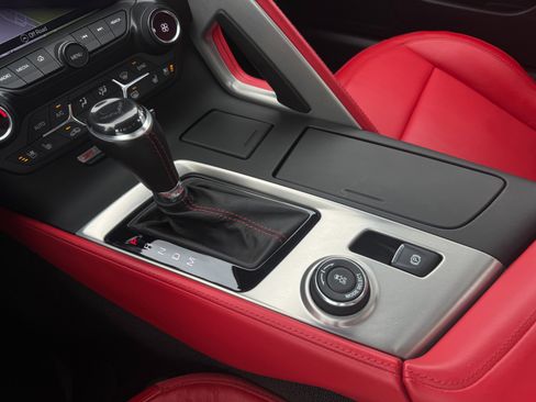 Used 2016 Chevrolet Corvette Z06 w/ 3LZ Preferred Equipment Group image 58