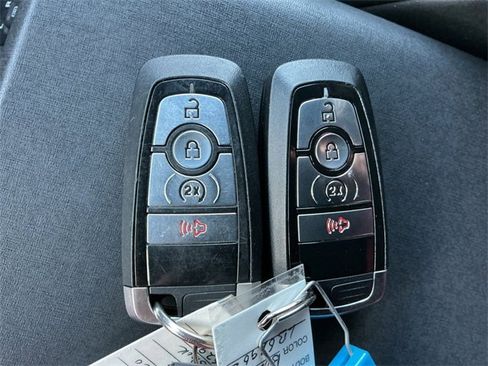 Used 2022 Ford Bronco Black Diamond image 27