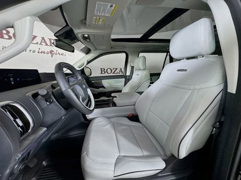 Certified 2025 Ford Expedition Max Platinum w/ Platinum Ultimate Package image 26