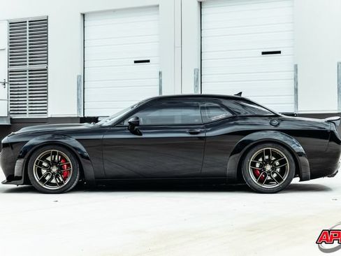 Used 2020 Dodge Challenger SRT Hellcat Redeye RWD image 48