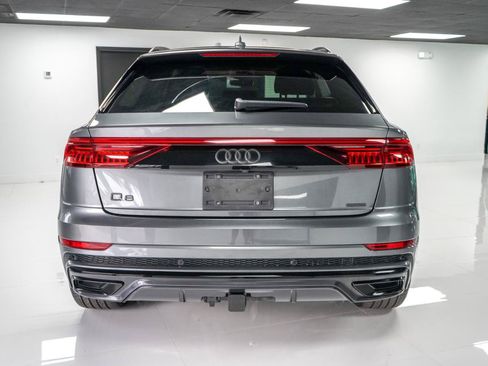 Used 2019 Audi Q8 Prestige AWD/4WD image 4