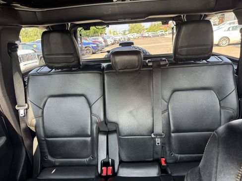 Used 2023 Ford Bronco Badlands AWD/4WD image 36