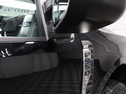 Used 2024 Ford F350 XLT AWD/4WD image 60