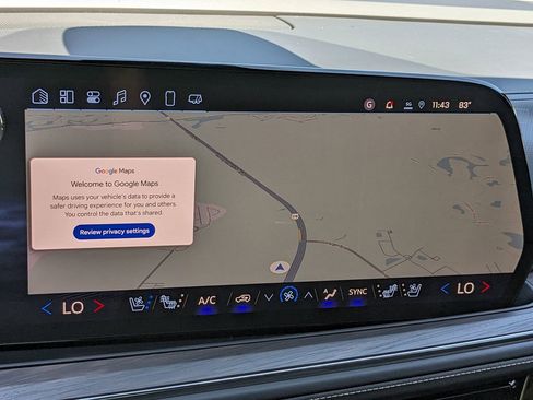 New 2025 Chevrolet Suburban Premier image 23