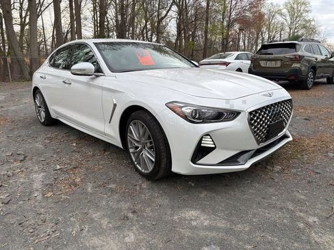 Used 2020 Genesis G70 2.0T AWD/4WD image 2