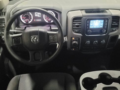 Used 2019 RAM 1500 Express w/ Express Value Package AWD/4WD image 22