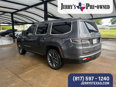 Used 2022 Jeep Grand Wagoneer Series I AWD/4WD image 5