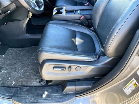 Used 2024 Honda Odyssey EX-L image 35