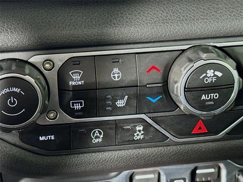 Used 2024 Jeep Wrangler Unlimited Sport AWD/4WD image 20