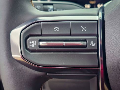 New 2026 GMC Canyon AT4 w/ Technology Plus Package image 19