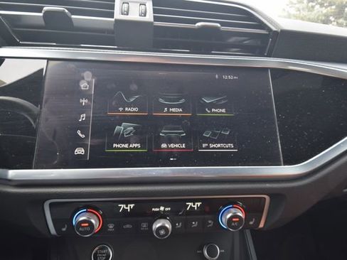 Used 2021 Audi Q3 2.0T Premium w/ Convenience Package image 11