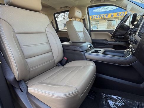 Used 2018 GMC Sierra 3500 Denali w/ Duramax Plus Package image 19
