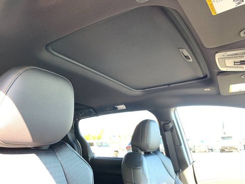 New 2026 Toyota Sienna XLE Woodland Edition AWD/4WD image 19