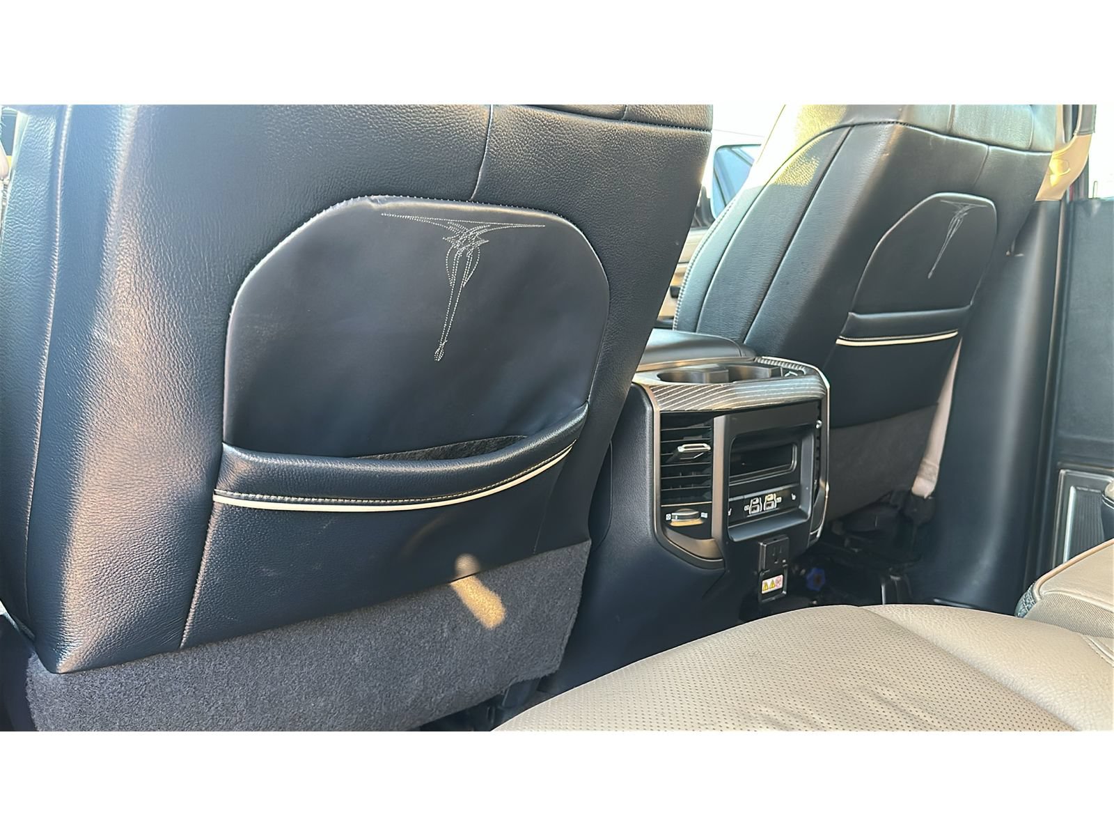 Used 2021 RAM 2500 Limited AWD/4WD image 18