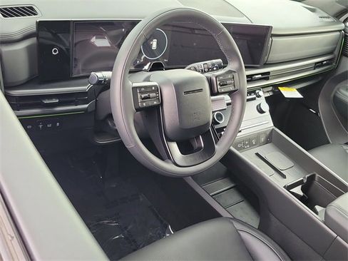 New 2025 Hyundai Santa Fe Calligraphy image 3