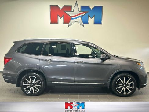 Used 2020 Honda Pilot Elite image 1