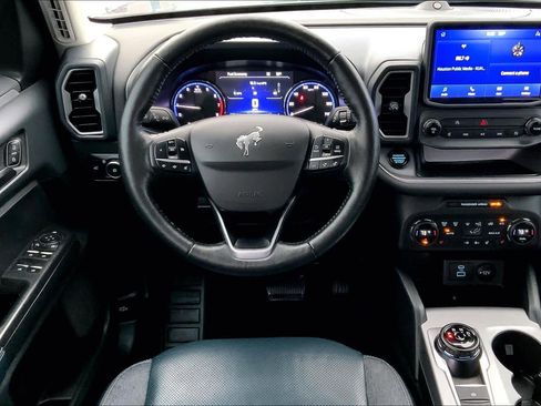 Used 2021 Ford Bronco Sport Outer Banks w/ Outer Banks Package (96D) image 6