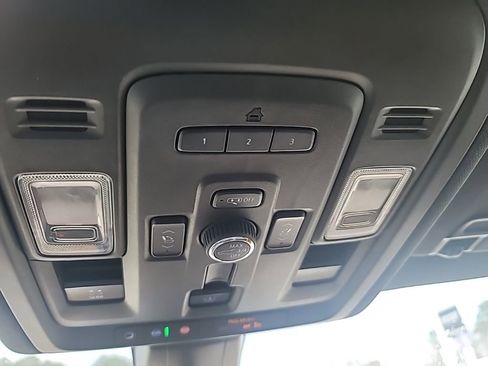 Certified 2021 Chevrolet Tahoe Premier image 26