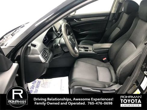 Used 2018 Honda Accord LX image 11
