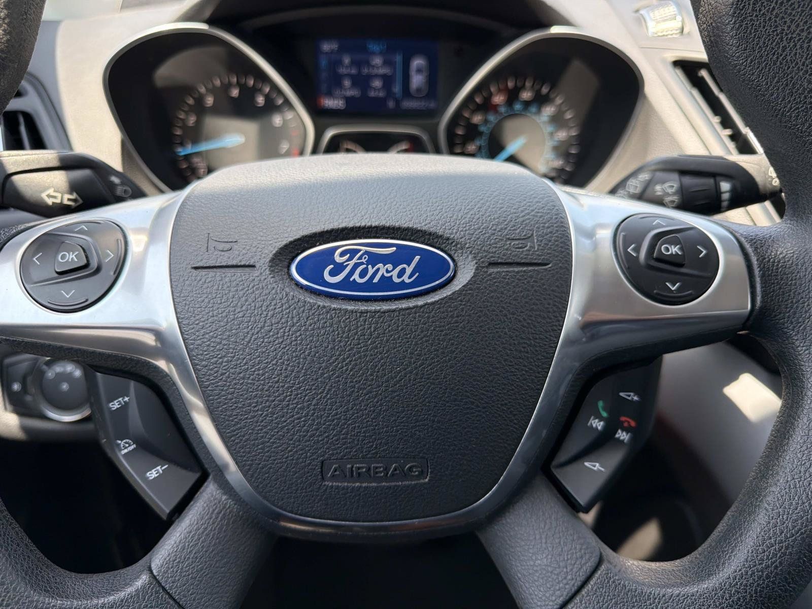 Used 2014 Ford Escape SE FWD image 17