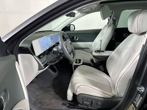 Used 2024 Hyundai Ioniq 5 Limited image 11