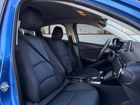 Used 2017 Toyota Yaris iA image 27