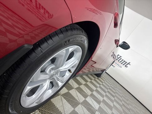 Used 2025 Honda Accord LX image 32