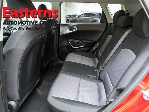 Used 2024 Kia Soul LX w/ Option Group 015 image 21