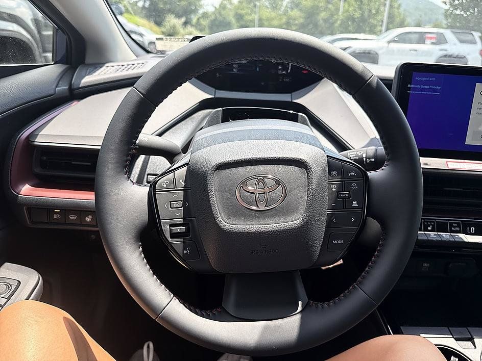 New 2026 Toyota Prius Plug-In Hybrid FWD image 13