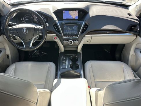 Certified 2018 Acura MDX SH-AWD w/ Technology Package image 10