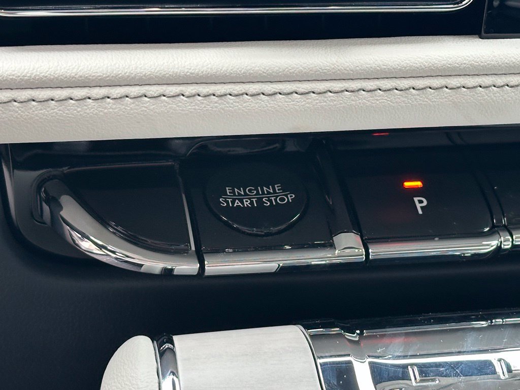 New 2027 Lincoln Aviator Reserve AWD/4WD image 11