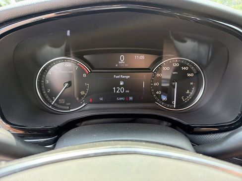 Used 2021 Cadillac XT5 Premium Luxury AWD/4WD image 19