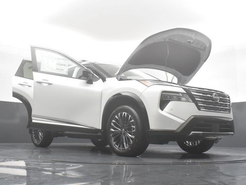 New 2026 Nissan Rogue Platinum w/ Platinum Premium Package image 39