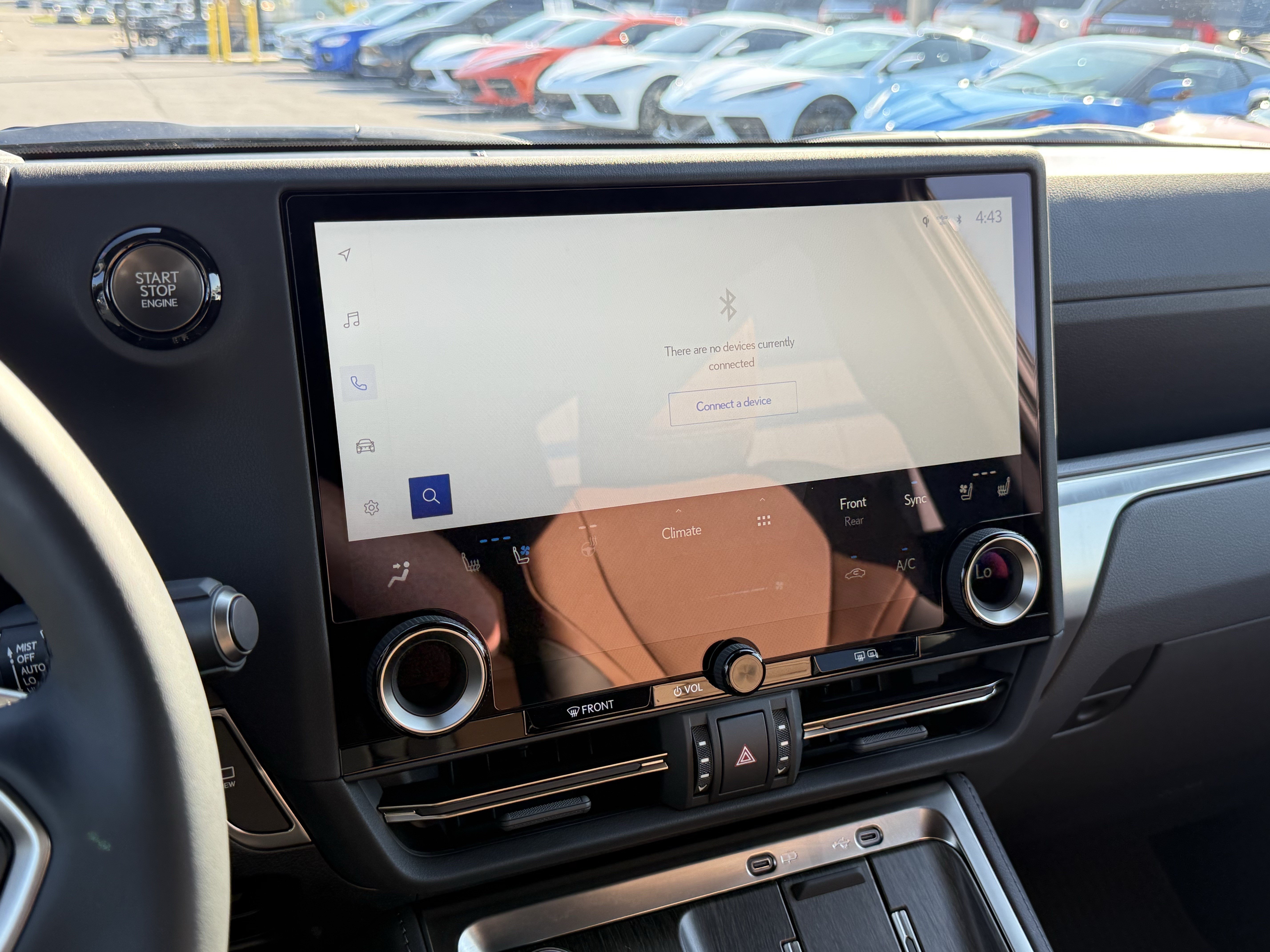 Used 2026 Lexus GX 550 w/ Accessory Package (2T) AWD/4WD image 24
