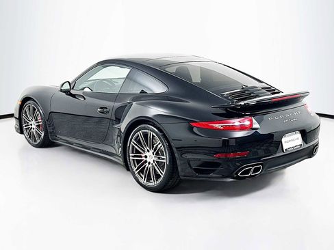 Certified 2014 Porsche 911 Turbo image 3