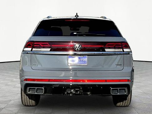 New 2026 Volkswagen Atlas Cross Sport SEL Premium R-Line AWD/4WD image 5